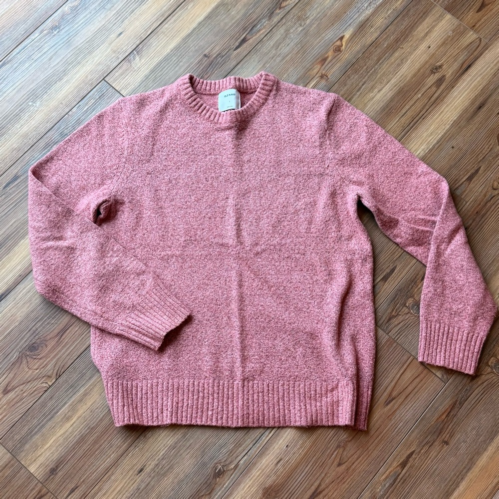Old Navy Men's Rose Crewneck Sweater